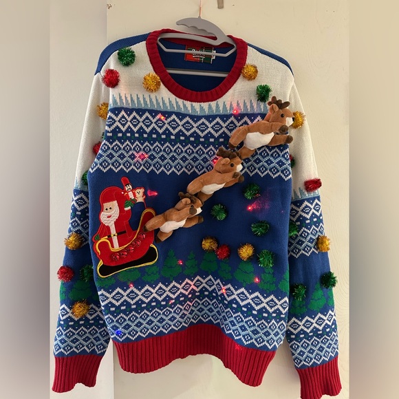 Spencer’s workshop Ugly Sweater - Picture 5 of 9